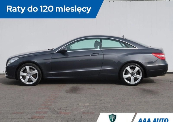 Mercedes-Benz Klasa E cena 56000 przebieg: 156348, rok produkcji 2010 z Cedynia małe 254